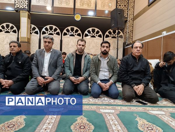 اعزام دانش‌آموزان دبیرستان شاهد امام حسین (ع) اسلام آباد غرب به اردوی راهیان نور