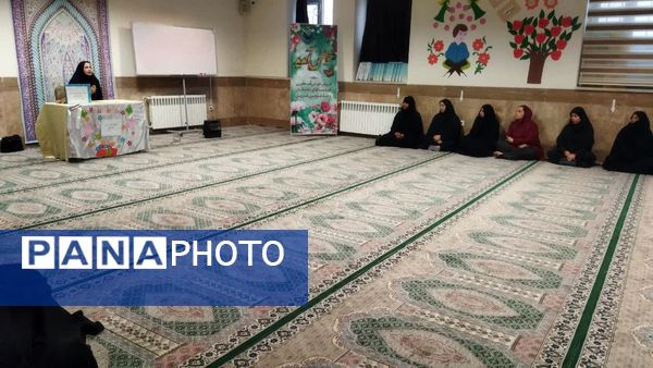 انتخابات انجمن اولیا و مربیان در دبستان مرحوم واحدی زارچ