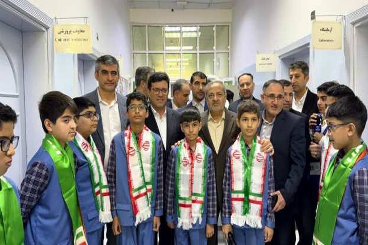 بازدید وزیر آموزش و پرورش از مدارس پسرانه شهید فهمیده و شهید بهشتی در قطر