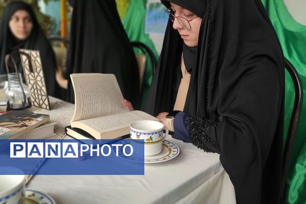 زنگ دانایی در دبیرستان شاهد صدیقه طاهره(س) اسلامشهر به‌صدا درآمد