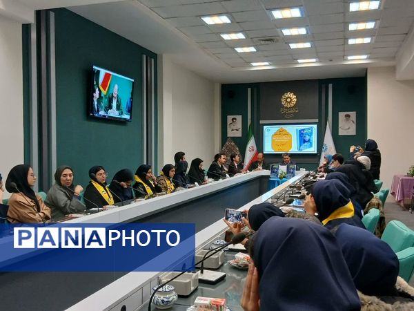 رونمایی از کتاب «صدای تاریکی» به خط بریل در یزد