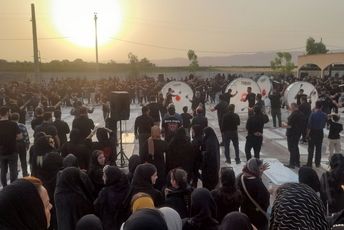 عزاداری هیئت جان‌نثاران روستای غیاث‌آباد شهرستان گرمسار در تاسوعای حسینی