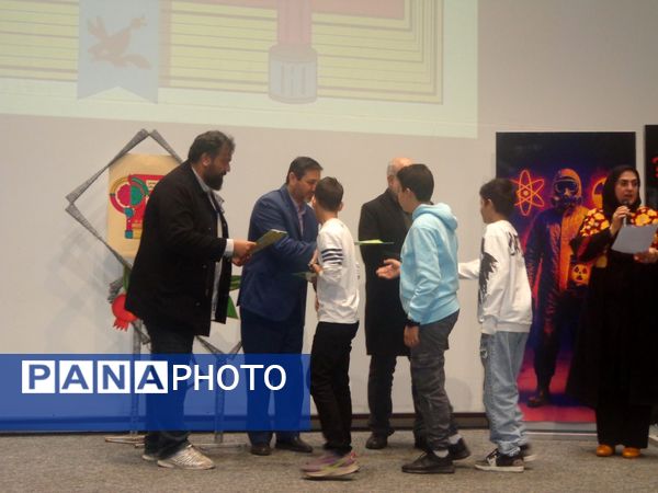  اختتامیه جشنواره ملی پژوهش در کانون پرورش فکری کودکان و نوجوانان قم