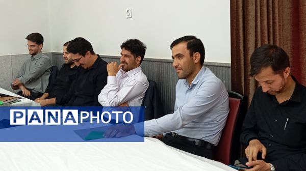 دوره توانمندسازی زیست‌محیطی برای مراقبان سلامت مدارس ابتدایی در چهارمحال و بختیاری