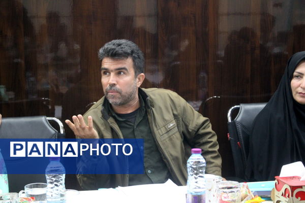جلسه بررسی گزارش و عملکرد معاونت تربیت‌بدنی و سلامت آموزش و پرورش استان بوشهر