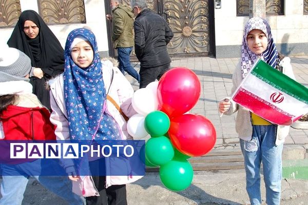 راهپیمایی ۲۲ بهمن در قیامدشت