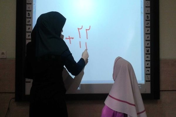 ورود تبلت و لپ‌تاپ به کلاس‌ها می‌تواند مشکل‌ساز شود