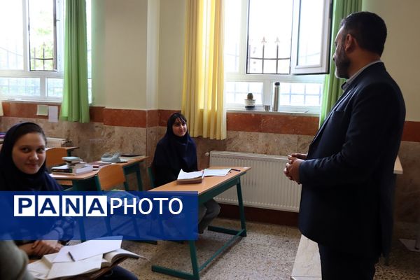 بازدید مدیر آموزش و پرورش شهرستان اسلامشهر از اردوی مطالعاتی دبیرستان دوره دوم فرزانگان اسلامشهر