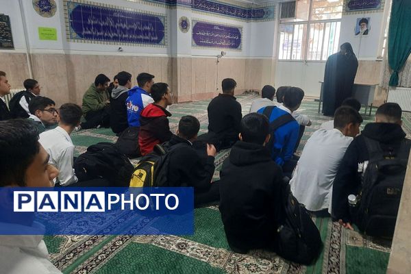 کارگاه آموزشی روز جهانی دیابت در آموزشگاه علی بن ابیطالب 