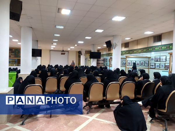 اردوی راهیان نور دانش‌آموزان ناحیه 2 قم