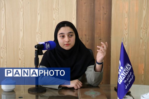 لحظاتی در نشست برخط دانش‌آموز خبرنگاران پانا آذربایجان شرقی با سخنگوی دولت