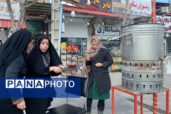 برپایی ایستگاه صلواتی به مناسبت سالگرد شهادت سردار سلیمانی در آشخانه