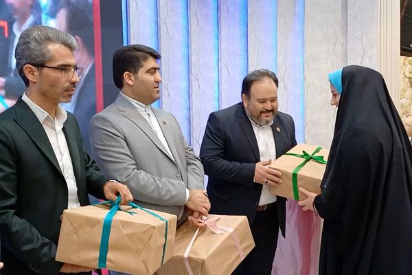 آئین تجلیل از معماران خشت اول ورامین 