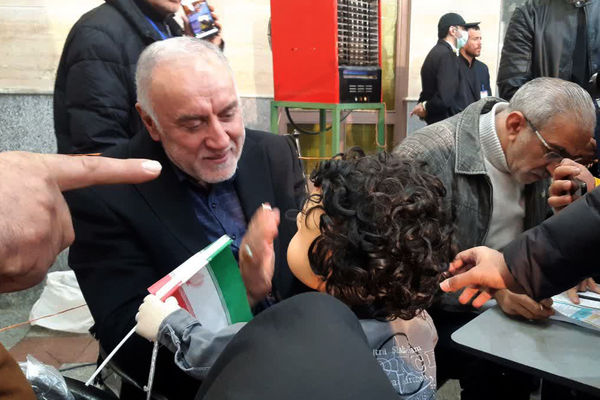 حضور استاندار تهران در شعب اخذ رای انتخابات 1402