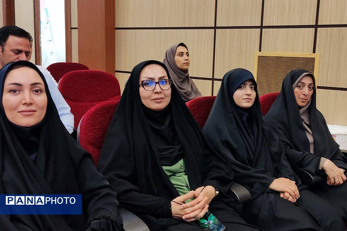 برگزاری مراسم بزرگداشت مشاور در رباط‌کریم 