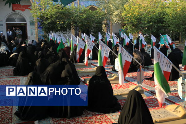 حال و هوای دختران هنرستانی قم در بازدید از یادمان‌های عملیاتی جنوب کشور