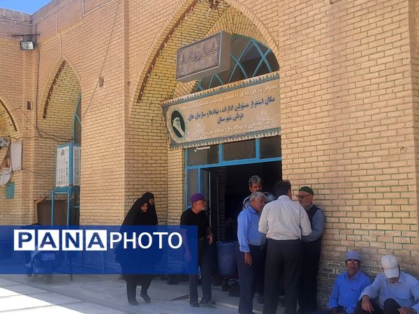 میز خدمت ادارات نیشابور پیش از نماز جمعه 