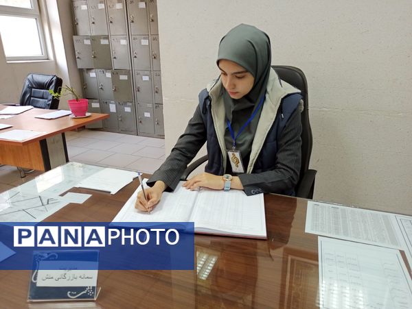 اجرای طرح مُدام در دبیرستان دخترانه ۱۳ آبان ؛ گامی برای ارتقاء یادگیری پایدار 