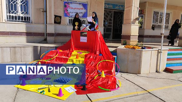 برگزاری المپیاد ورزشی به مناسبت هفته تربیت بدنی در مدرسه نمونه دولتی ۹ دی یاسوج