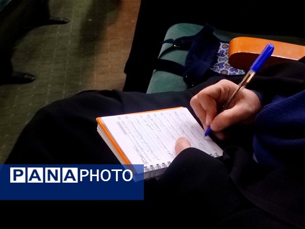 جلسه توجیهی معاونین و مربیان پرورشی مدارس کاشمر