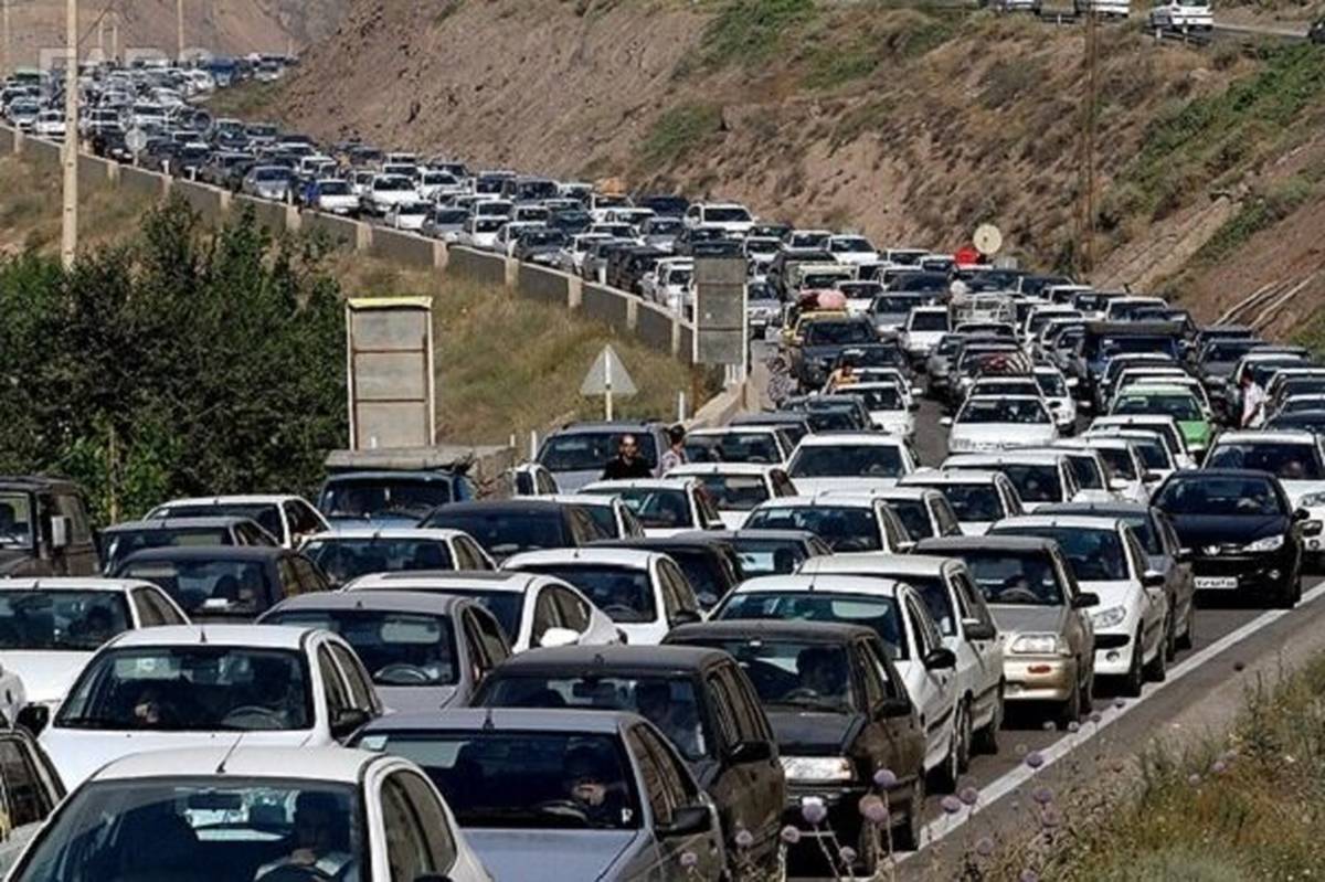 ترافیک سنگین در محور چالوس با وجود یکطرفه شدن مسیر