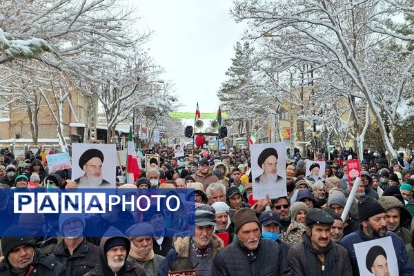 راهپیمایی باشکوه 22 بهمن در شهر فریمان