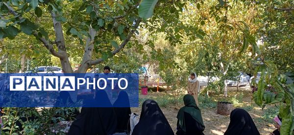 نماز جمعه باشکوه و آیین تجلیل از برگزیدگان رویداد «دختران حاج قاسم» 