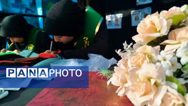 دانش‌آموزان ملایری، پیشگام در امر خدمت‌رسانی به زائران اباعبدالله الحسین (ع)