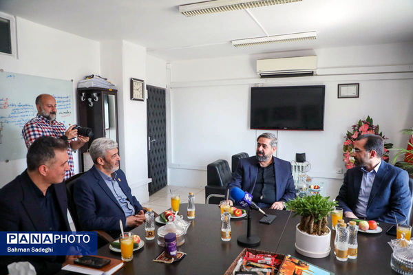 بازدید رئیس دانشگاه فرهنگیان و معاون نظارت سازمان ملی تعلیم و تربیت کودک کشور  از خبرگزاری پانا