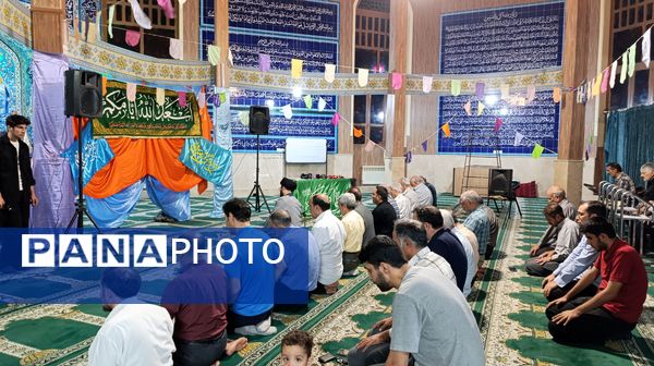 برگزاری اولین جلسه هیئت های دانش آموزی احلی من العسل در شب ولادت دو قطب عالم