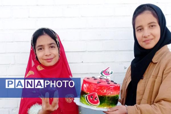 جشن یلدا در دبیرستان فردوس شهرک