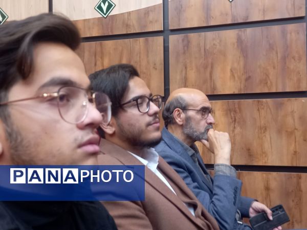 رونمایی از ۴ کتاب زندگینامه شهدای کاشمر