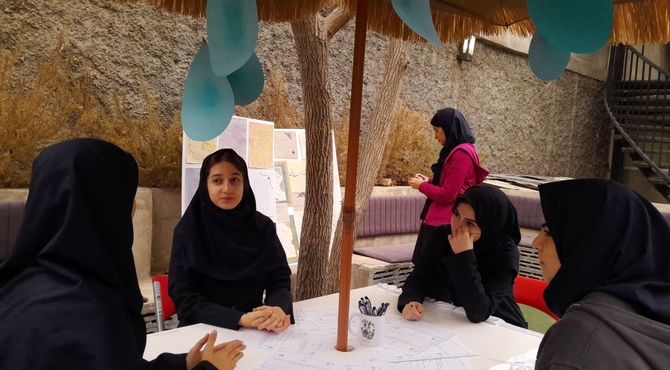 برگزاری جشنواره انشاء در دبیرستان سلاله ناحیه 1 کرج 