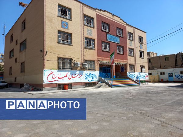 بازسازی و نوسازی مدرسه ستایش شهرستان ملارد در آستانه بازگشایی مدارس