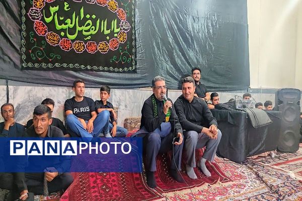 عزاداری شب هشتم ماه محرم در شهر بار 