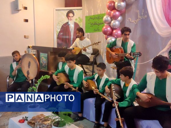 برگزاری جُنگ فرهنگی ـ هنری «جوانه‌ها» در کانون فرهنگی امام خمینی (ره) باخرز