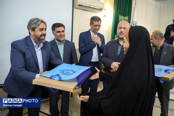 آیین تجلیل از خبرنگاران پانای استان همدان