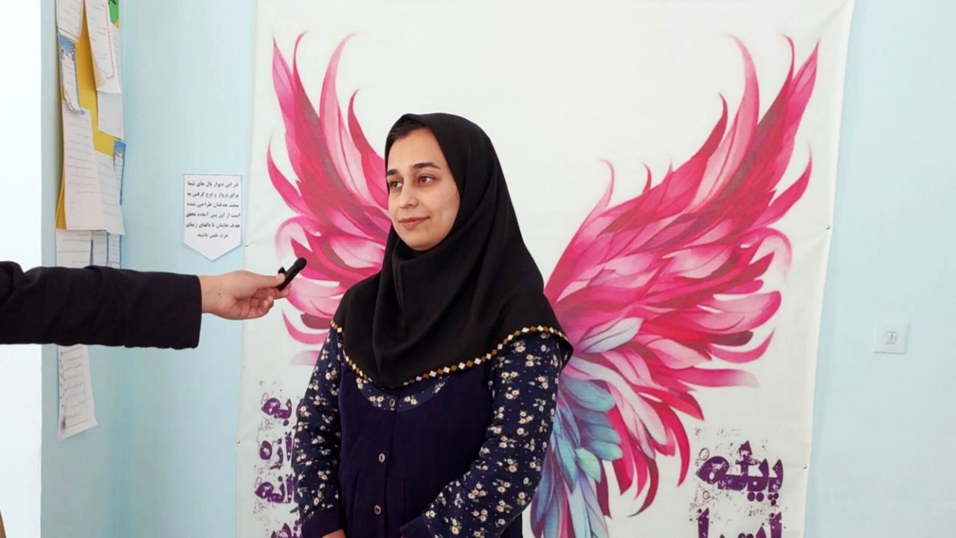 جلسه ایجاد نظم و انضباط در سنین نوجوانی در دبیرستان فرزانگان برگزار شد