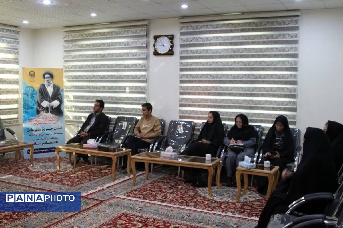 نشست خبری اصحاب رسانه کاشمر با مسئولین زیارتگاه آیت الله مدرس ره