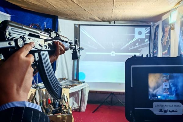 نمایشگاه خدمت 46 به مناسبت هفتهٔ بسیج در نیشابور 