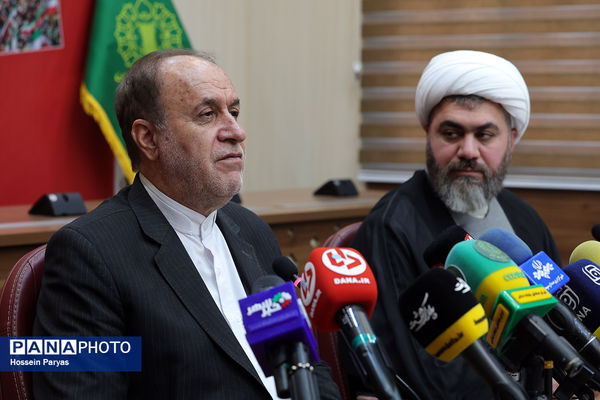 جلسه ستاد مرکزی دهه فجر انقلاب اسلامی 