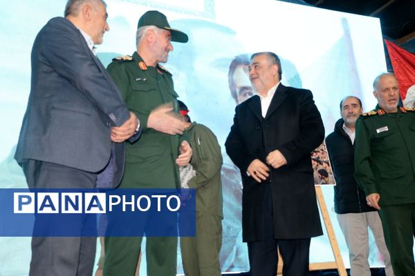  مراسم بزرگداشت سرداران شهیدحسین خرازی و رسول زرین