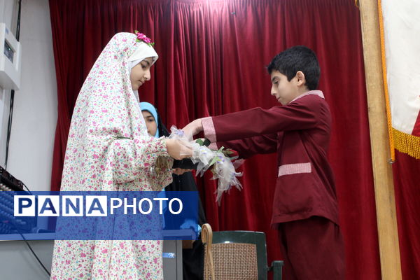 همایش گرامیداشت روز آموزش ابتدایی در گلوگاه