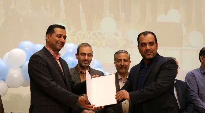 گرامیداشت هفته معلم در دهه کرامت در نجف‌آباد