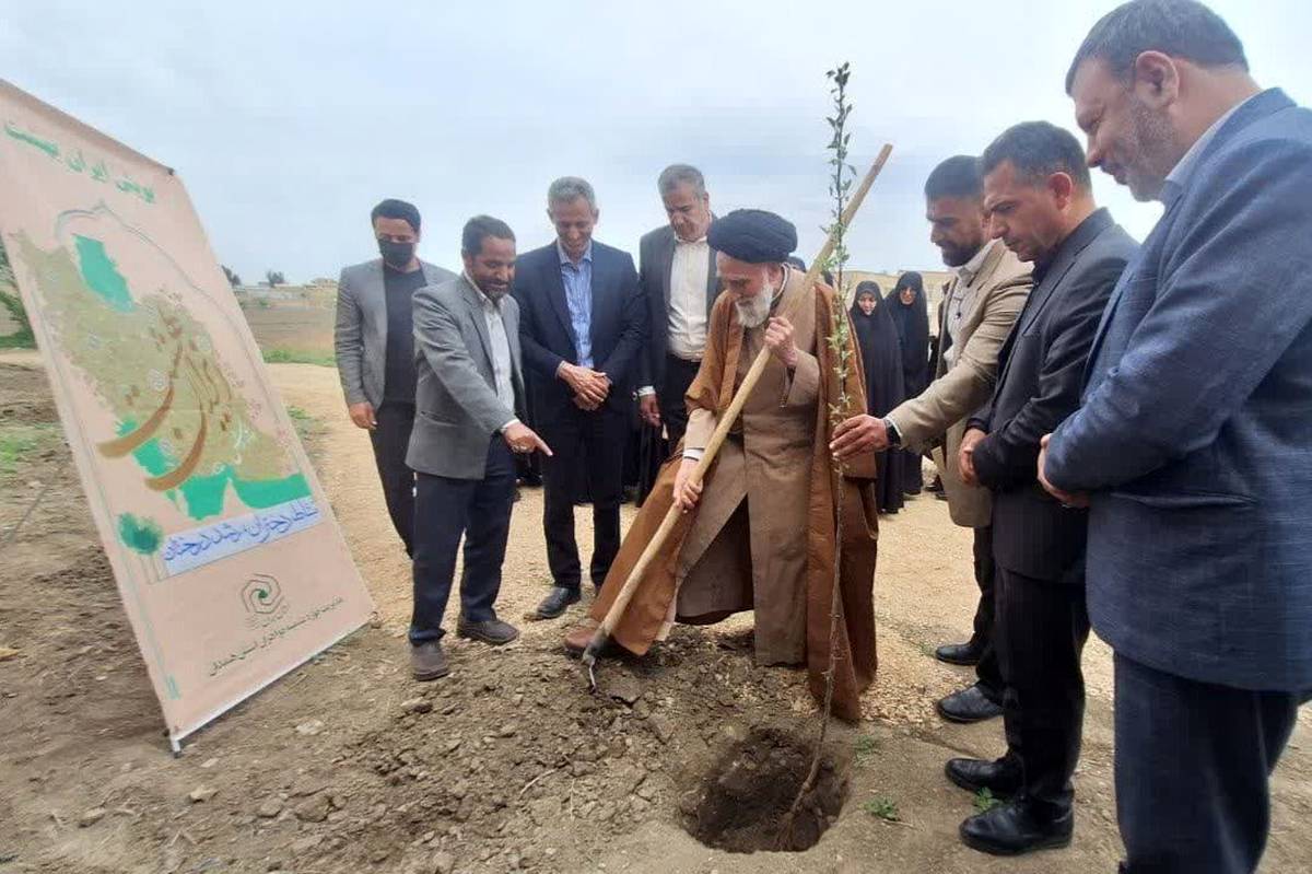 پویش «ایران بهشت» ؛ گامی سبز در راستای توسعه پایدار و حفظ محیطزیست در همدان