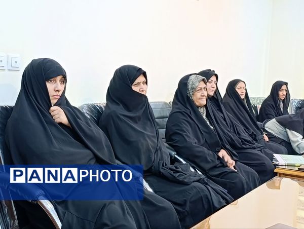سلسله جلسات بانوی مؤثر و کنش گر در شهرستان کاشمر