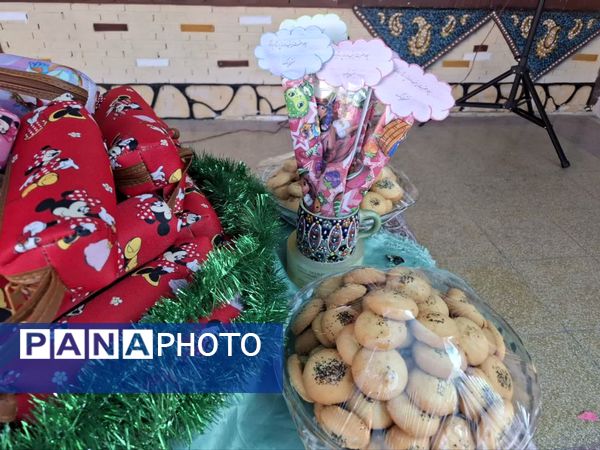 جشن متنوع میلاد حضرت زینب (س) در مدرسه شهید هادی آریایی