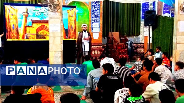 اعتکاف دانش‌آموزان دبیرستان شهید بابایی منطقه ۱۵ 