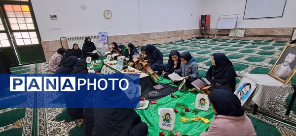محفل انس با قرآن کریم در آموزشگاه شهید رزمی خلیل آباد
