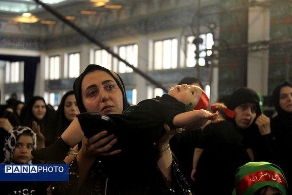 اجتماع بزرگ شیرخوارگان حسینی در تهران 